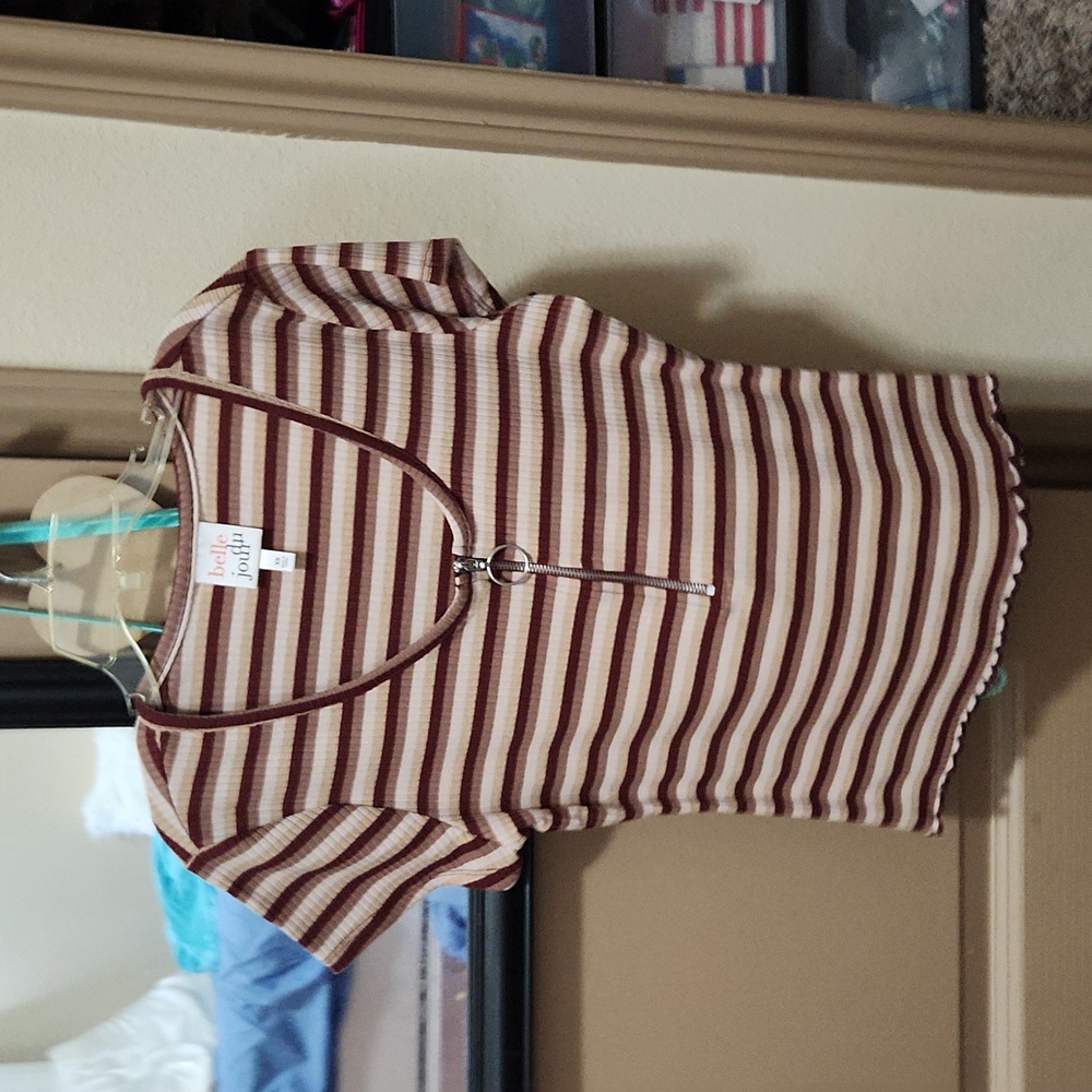 XS Belle Du Jour shirt